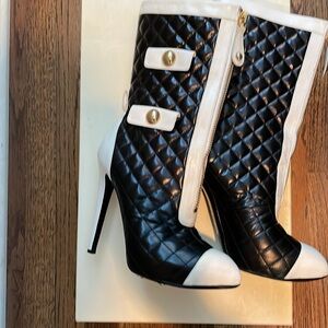 Moschino Leather Booties Sz 9.5 US IT 40